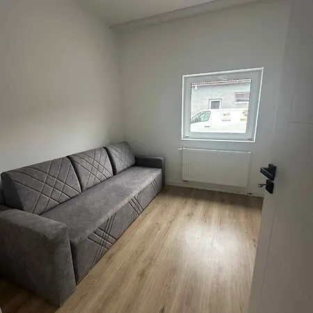 Apartament Mieszkanie Chojnow